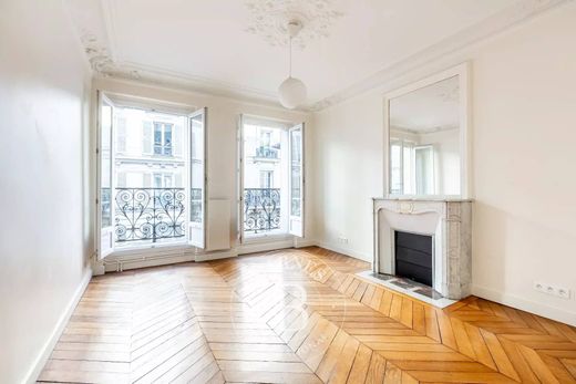 Apartment in Monceau, Courcelles, Ternes, Paris