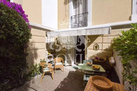 Duplex a Beaulieu-sur-Mer, Alpi Marittime