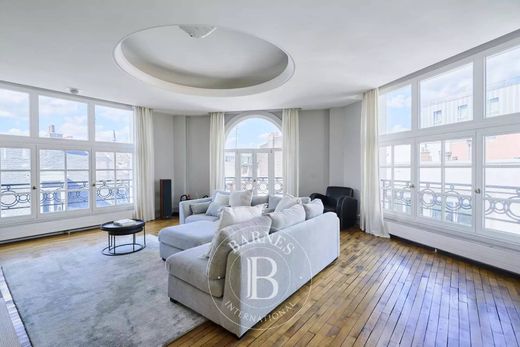 Apartment in Lille, North