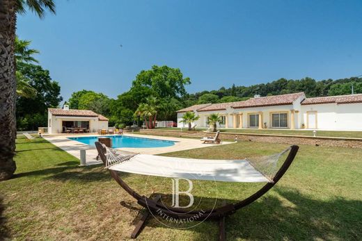 Luxe woning in Aubagne, Bouches-du-Rhône