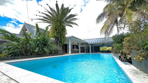 Luxury home in Saint-Pierre, Réunion