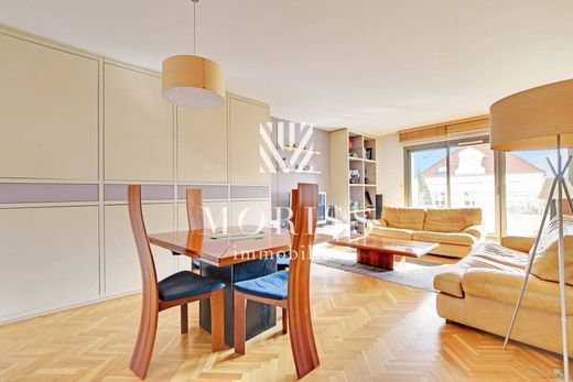 Apartament w Joinville-le-Pont, Val-de-Marne