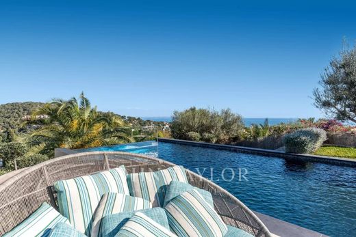 Villa in Costa d'en Blanes, Balearen