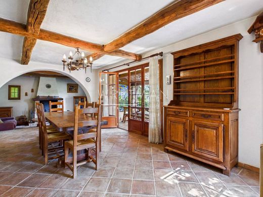 Lüks ev Le Bar-sur-Loup, Alpes-Maritimes