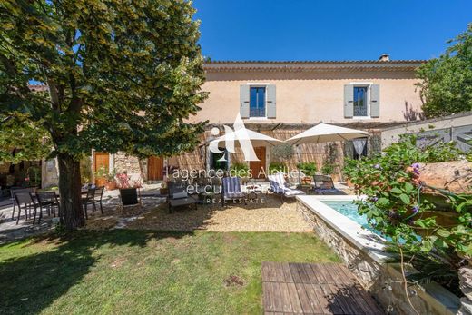 Luxury home in Oppède le Vieux, Vaucluse