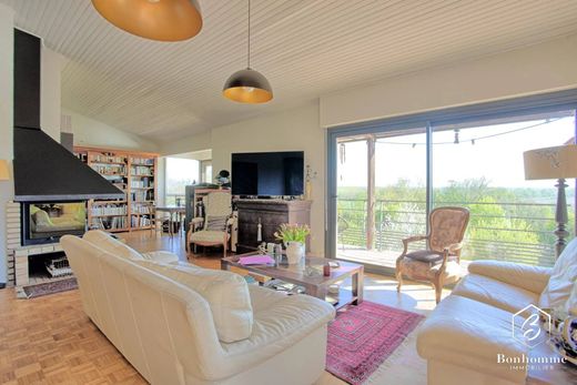 Baurech, Girondeの高級住宅