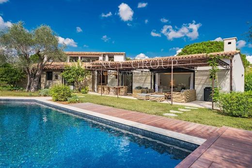 Villa en Mougins, Alpes Marítimos