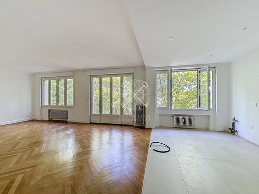 Apartment in Lyon, Rhône