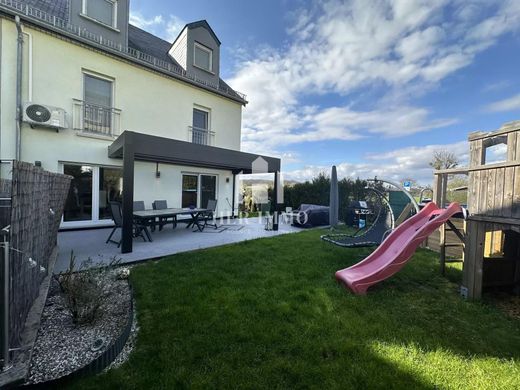 Luxury home in Frisange, Canton d'Esch-sur-Alzette