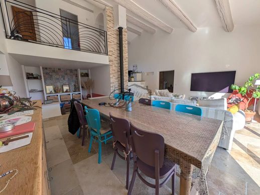 Βίλα σε La Tour-d'Aigues, Vaucluse