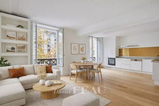 Appartamento a Tour Eiffel, Invalides – Ecole Militaire, Saint-Thomas d’Aquin, Parigi