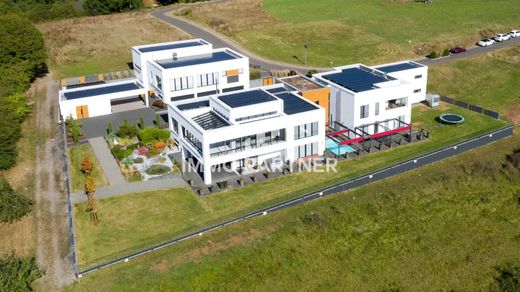 Villa a Roth, Renania-Palatinato