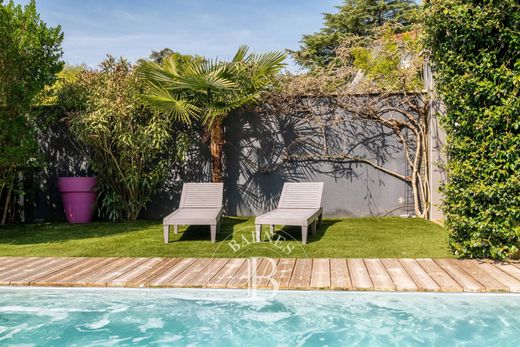 Luksusowy dom w Tassin-la-Demi-Lune, Rhône