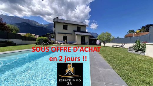 Villa en Vif, Isere
