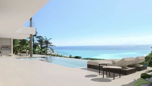 ﻓﻴﻼ ﻓﻲ Cay Bay