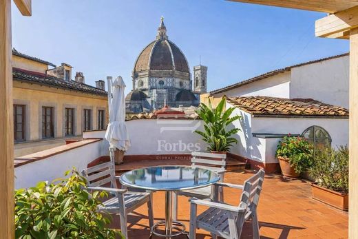 Apartment in Florence, Tuscany