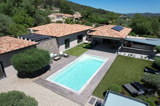 Luxury home in Solliès-Toucas, Var