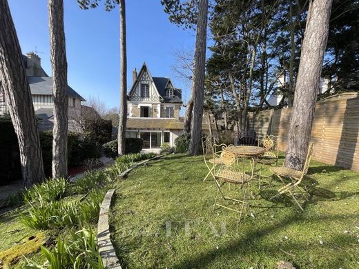 Maison de luxe à Deauville, Calvados