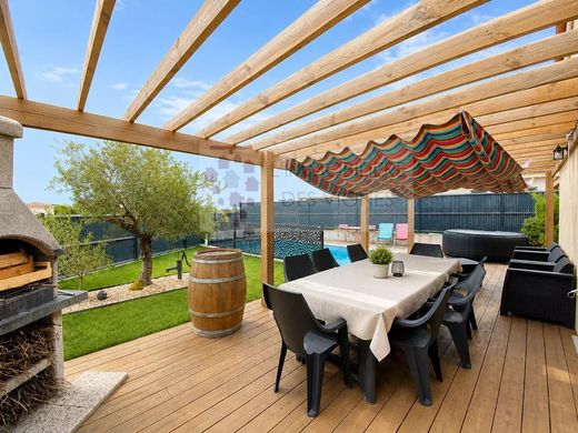 Luxus-Haus in Martillac, Gironde