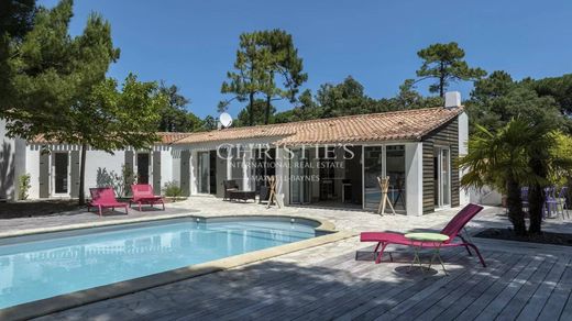 Элитный дом, La Couarde-sur-Mer, Приморская Шаранта