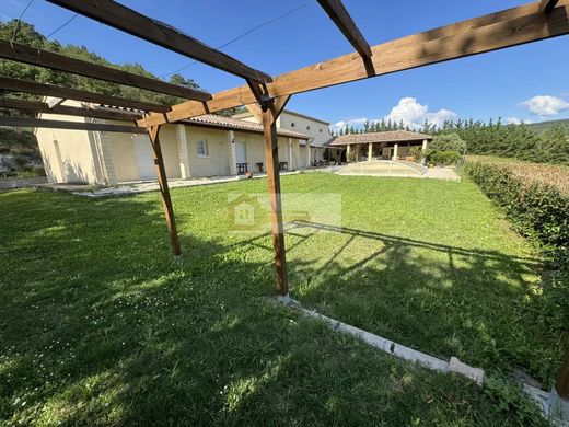 Luxury home in Puy-Saint-Martin, Drôme