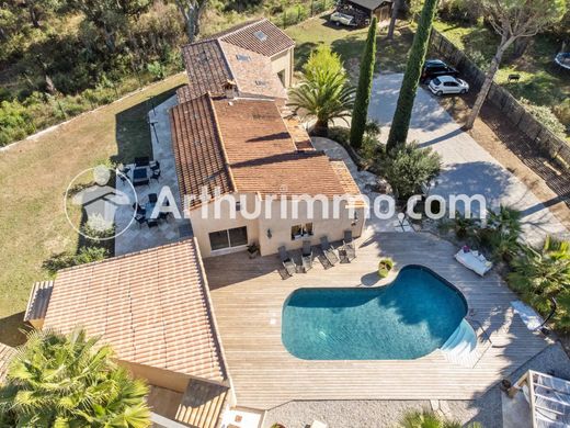 Villa a Le Cannet-des-Maures, Var