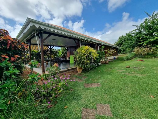 Luxury home in Le Robert, Martinique