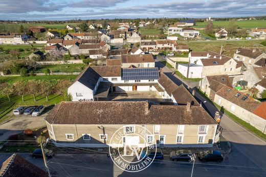 Luxury home in Milly-la-Forêt, Essonne