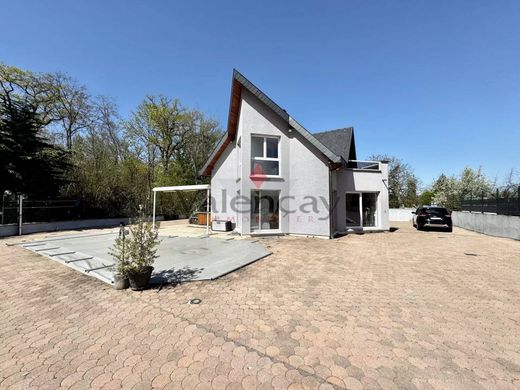 Luxury home in Illzach, Haut-Rhin