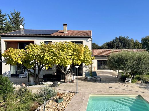 ‏בתי יוקרה ב  Uzès, Gard