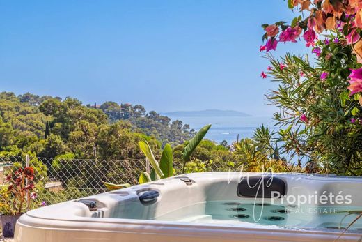 아파트 / Le Lavandou, Var