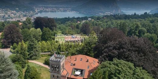 Вилла, Cadegliano-Viconago, Provincia di Varese