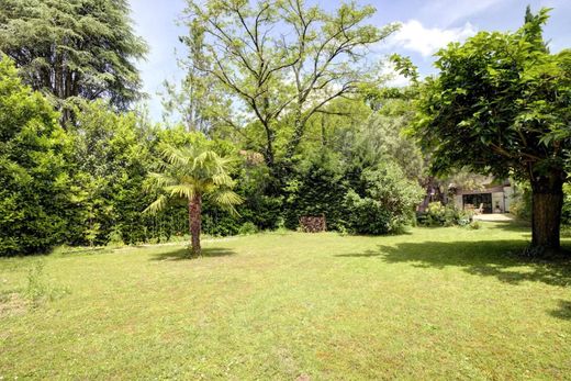 Luxury home in Oullins, Rhône