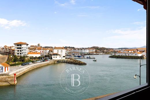 Luxury home in Ciboure, Pyrénées-Atlantiques
