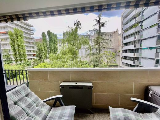 ‏דירה ב  Paris 19 Buttes-Chaumont, Paris