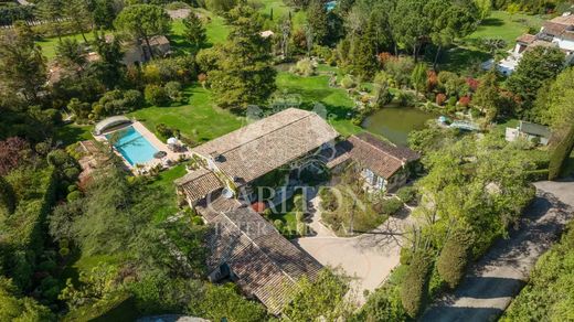 Ρουστίκ ή Αγροικίες σε Châteauneuf-Grasse, Alpes-Maritimes