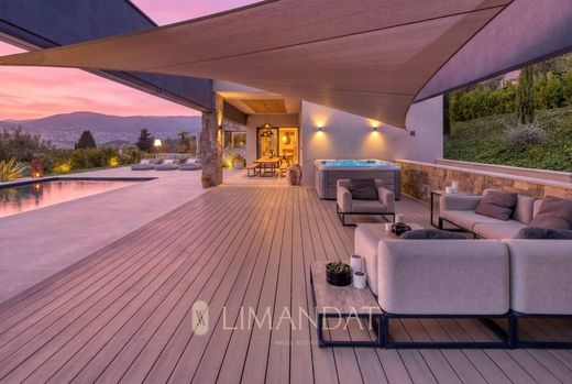 Villa in Mouans-Sartoux, Alpes-Maritimes