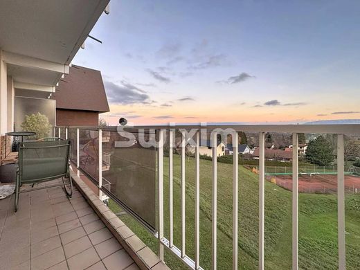 Piso / Apartamento en Sergy, Ain