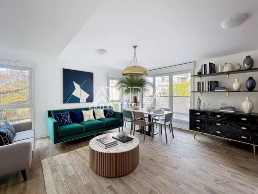 Duplex in Massy, Essonne