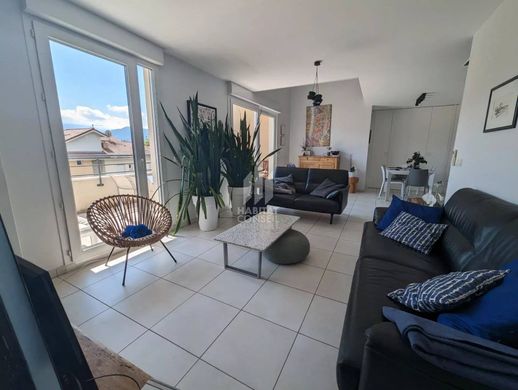 Piso / Apartamento en Saint-Ismier, Isere