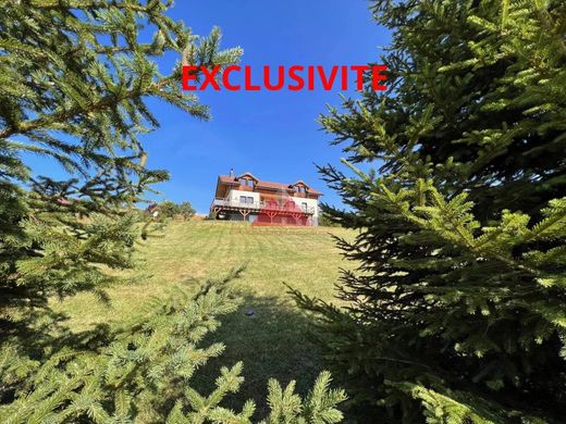 Luxury home in Prénovel, Jura
