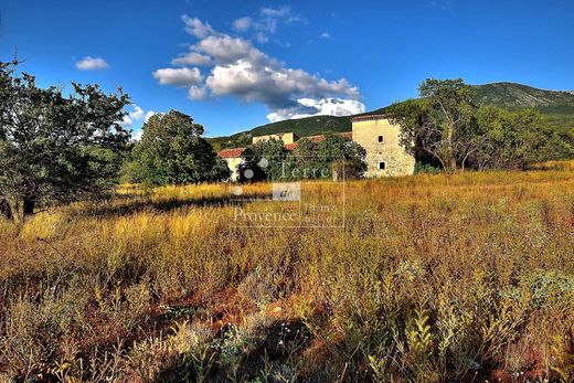 Luxury home in Les Salles-sur-Verdon, Var