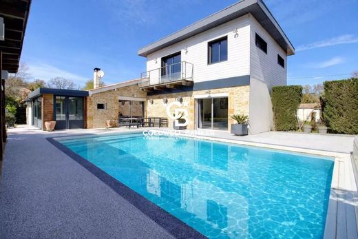 Casa di lusso a Arsac, Gironda