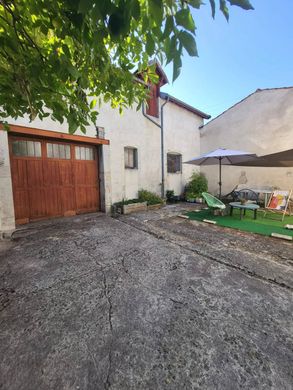 Rural or Farmhouse in Meursault, Cote d'Or