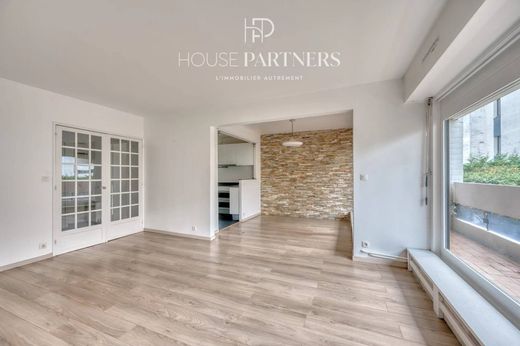 Apartment in Saint-Germain-en-Laye, Yvelines