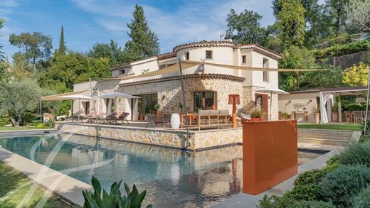 Luxe woning in Mougins, Alpes-Maritimes