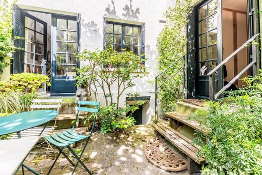 Luxury home in Montparnasse, Alésia, Montsouris, Paris