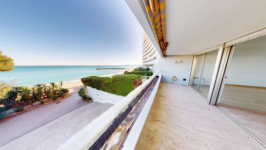 Apartment in Villeneuve-Loubet, Alpes-Maritimes