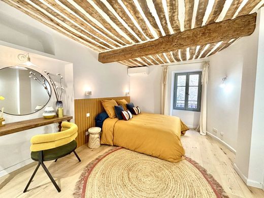 ‏בתי יוקרה ב  ואלבון, Alpes-Maritimes