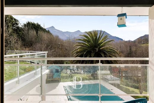 Lüks ev Urrugne, Pyrénées-Atlantiques